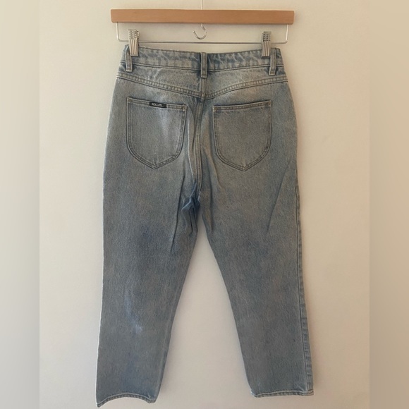 Rolla’s Cropped Straight Light Wash Jeans. Size 26. Great Condition. - Picture 2 of 2